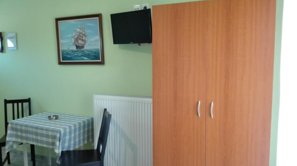 Familia Hotel Loutra Volvis Zewnętrze zdjęcie