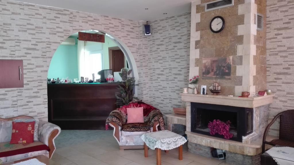 Familia Hotel Loutra Volvis Zewnętrze zdjęcie